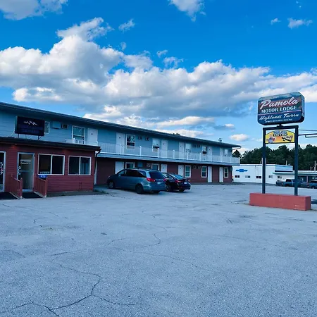 Pamola Motor Lodge